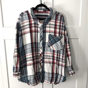Women’s Maurices heavy flannel shirt